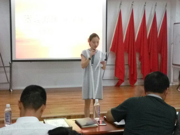 “竟晒精彩 增辉党旗”集团举行纪念建党95周年演讲比赛(图3)