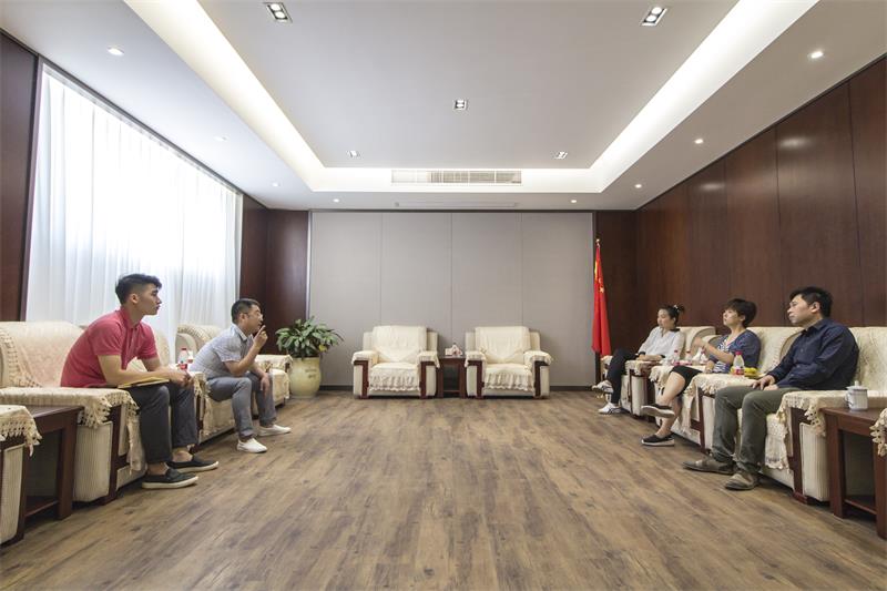 深化合作  中国金茂地产领导莅临金大门业考察交流(图4)